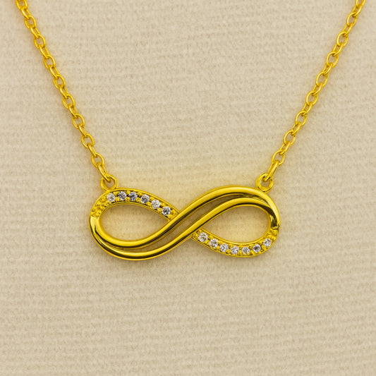 Collar Infinito con Circones